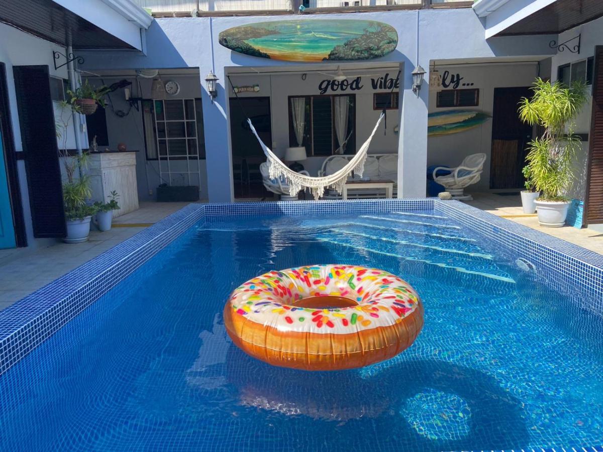 Hotel Perico Azul & Surf Camp Jacó Екстериор снимка
